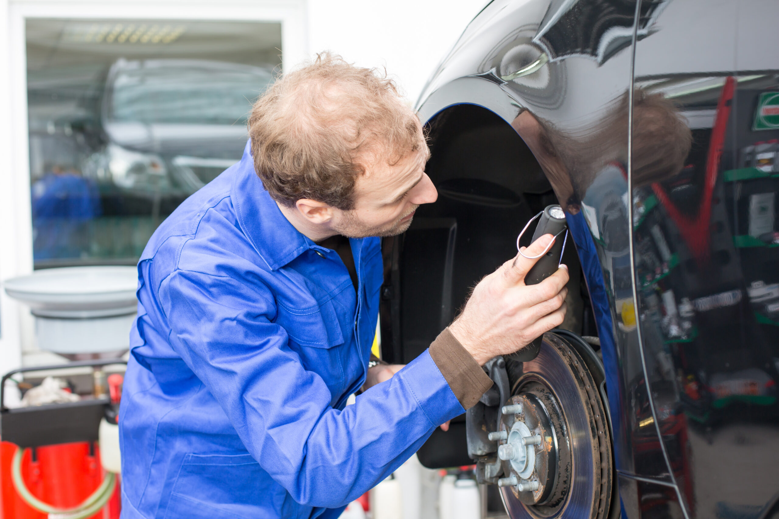Brake Repair Service in Mississauga for Mazda<br />
