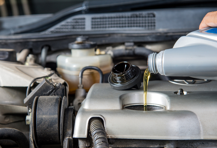 Ford Oil Change in Mississauga 