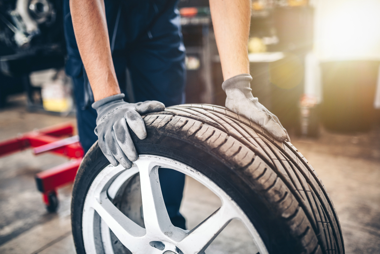 Ford Oil Change in Mississauga 