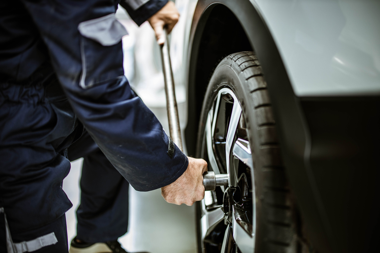 Ford Oil Change in Mississauga 
