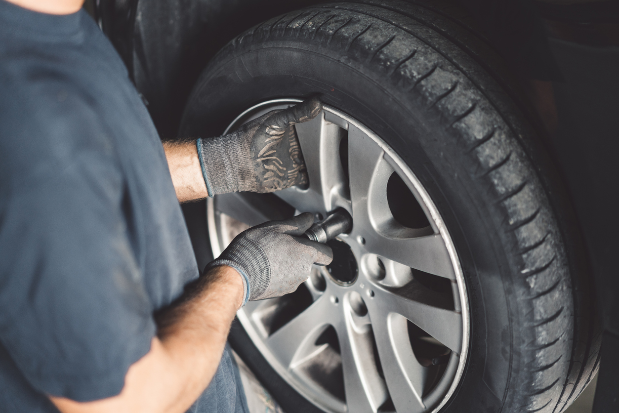 Ford Oil Change in Mississauga 